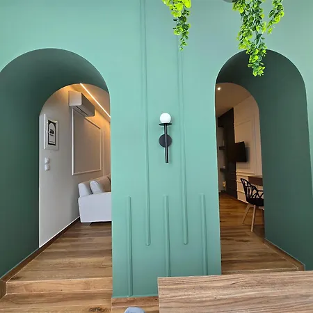 Theyardkavala * Kavala