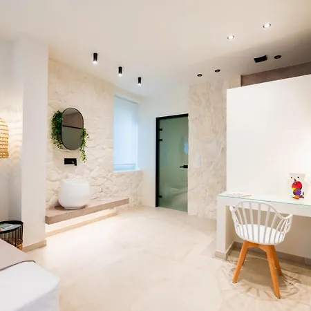 Theyardkavala Appartement *