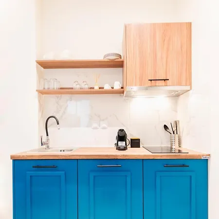 Theyardkavala * Kavala