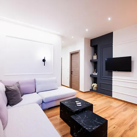 Appartement Theyardkavala *