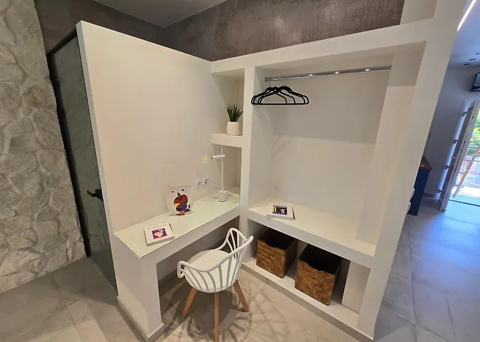 Theyardkavala Apartament