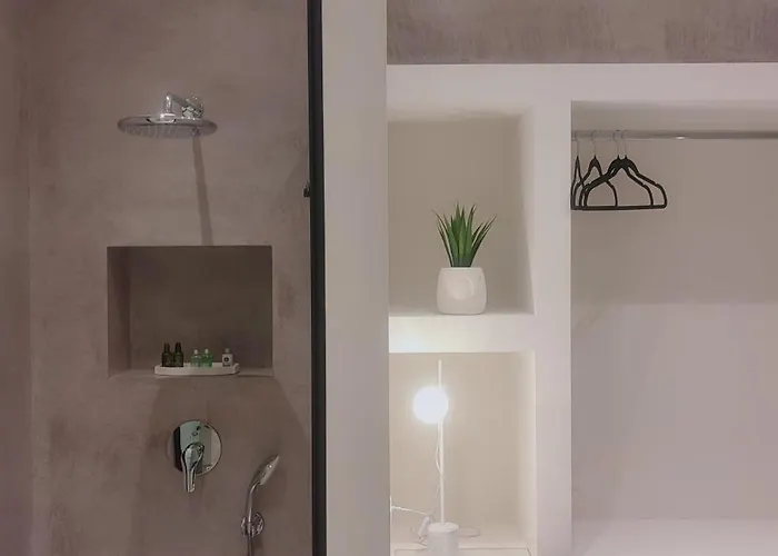 Apartament Theyardkavala